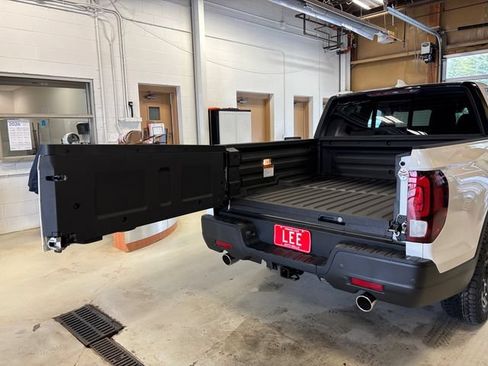 New 2026 Honda Ridgeline TrailSport image 19