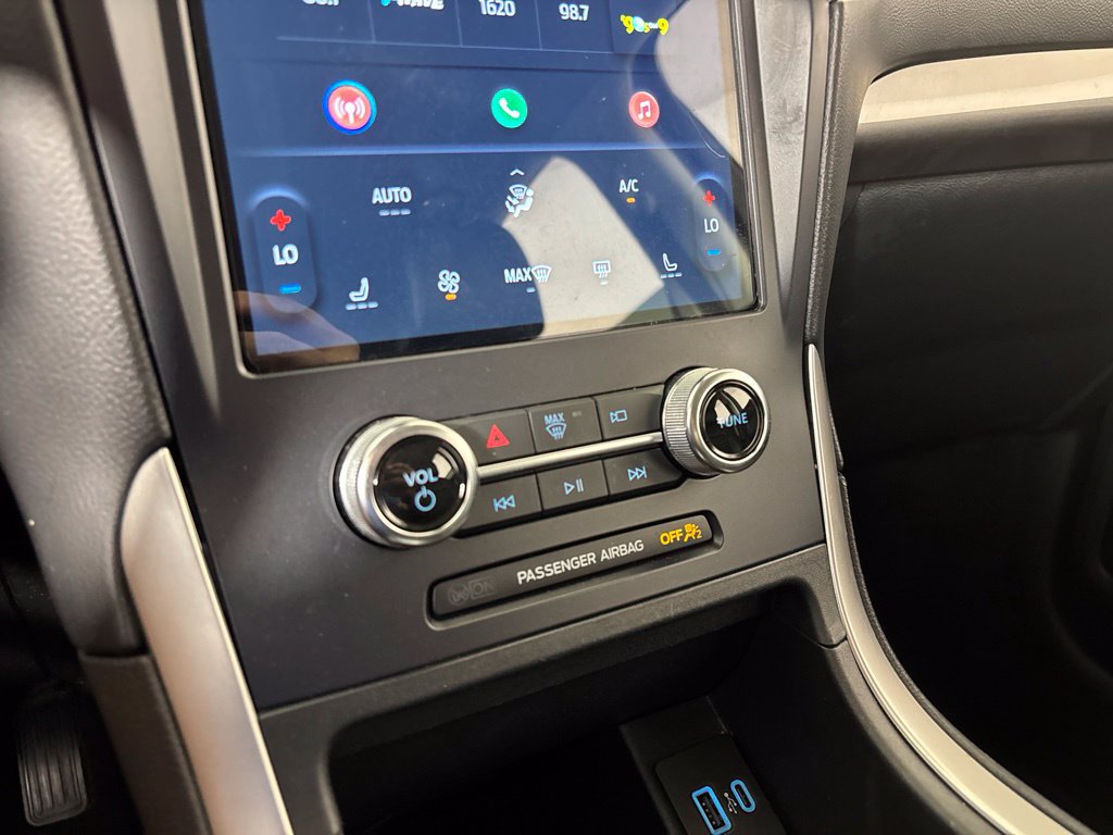 Used 2024 Ford Edge SEL w/ Convenience Package AWD/4WD image 32