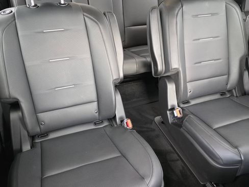 Used 2026 Hyundai Palisade Calligraphy FWD image 18