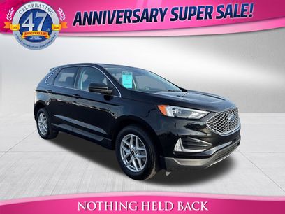 Used 2024 Ford Edge SEL w/ Convenience Package