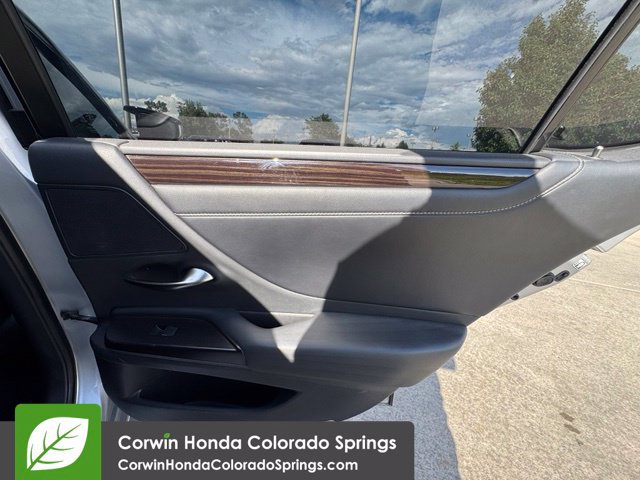 Used 2019 Lexus ES 300h FWD image 31