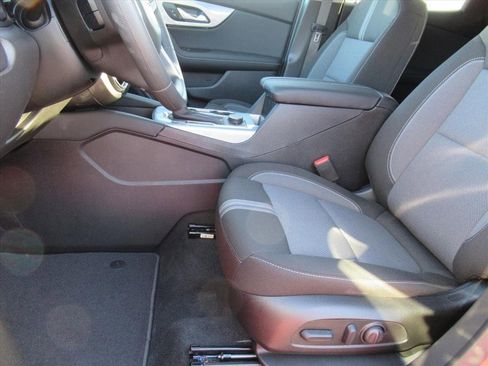 New 2025 Chevrolet Blazer LT image 15