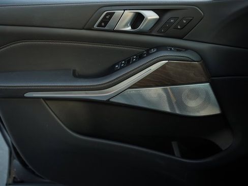 Used 2023 BMW X5 M50i w/ Executive Package image 37