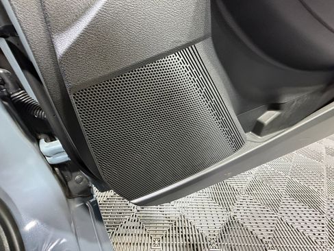 New 2026 Nissan Sentra SR w/ Floor Mat Package FWD image 27