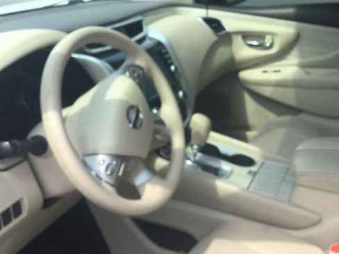 Used 2017 Nissan Murano S w/ Navigation Package FWD image 15