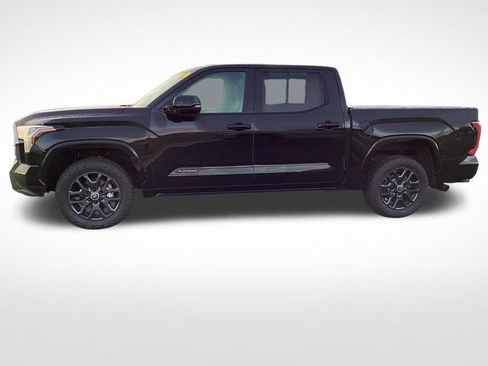 Used 2024 Toyota Tundra Platinum AWD/4WD image 7