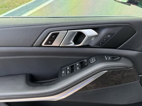 Used 2023 BMW X5 xDrive40i w/ Premium Package image 14