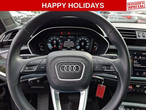 Used 2022 Audi Q3 2.0T Premium w/ Convenience Package image 19