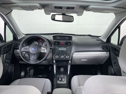 Used 2015 Subaru Forester 2.5i Premium AWD/4WD image 27