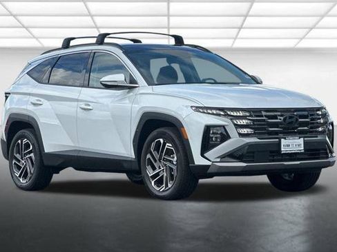 New 2025 Hyundai Tucson Limited image 1