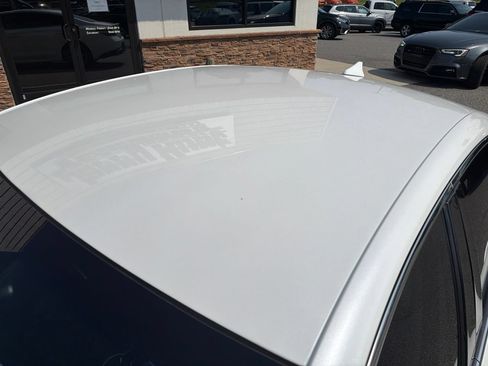 Used 2023 Genesis G70 2.0T AWD/4WD image 14