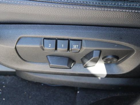 Used 2018 BMW X5 xDrive40e image 24