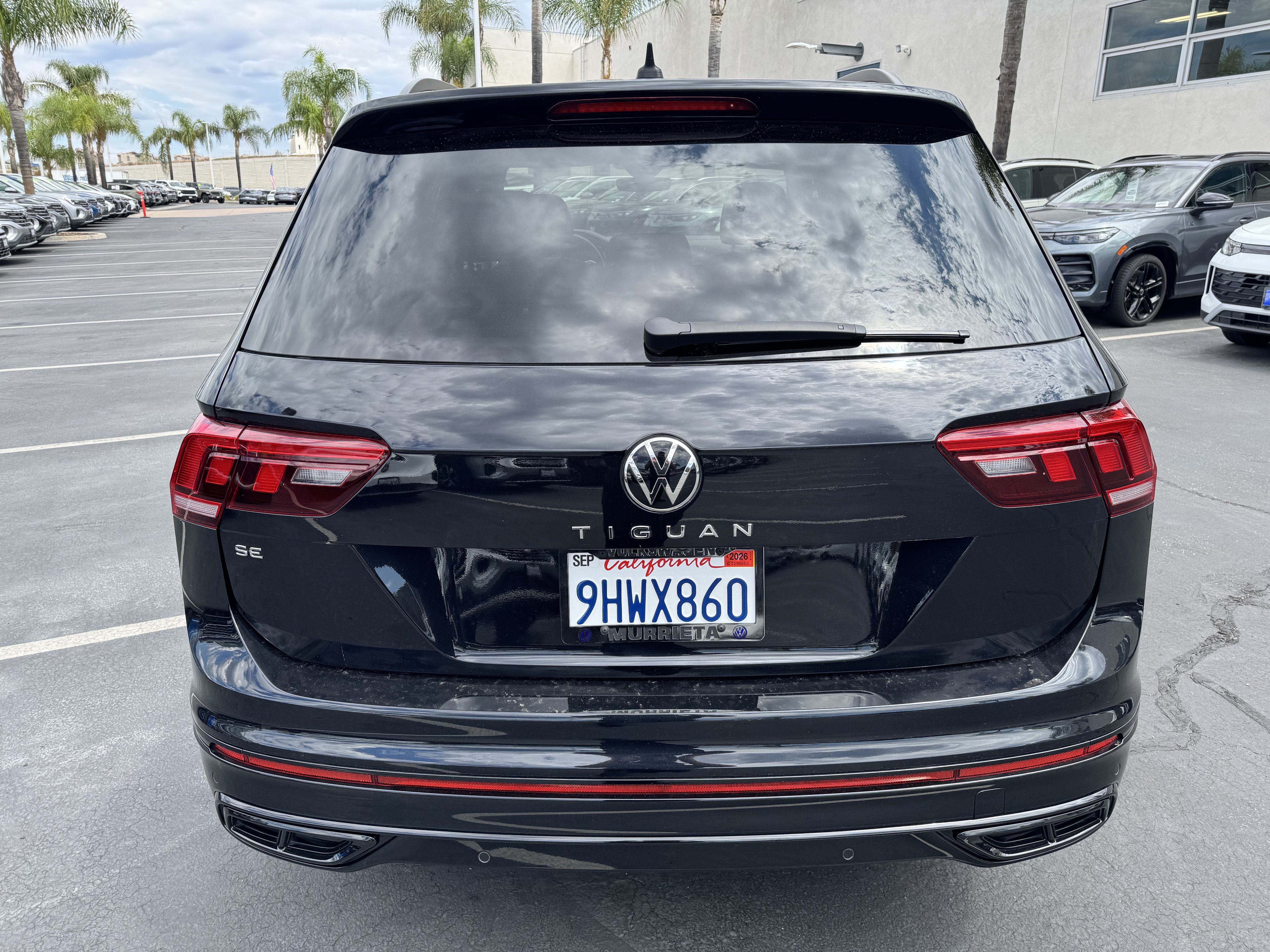 Certified 2023 Volkswagen Tiguan SE R-Line FWD image 8