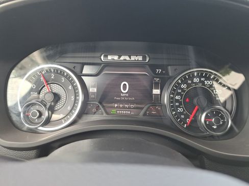 Used 2023 RAM 1500 Laramie AWD/4WD image 19