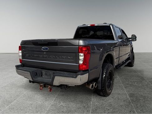 Used 2022 Ford F250 XL w/ STX Appearance Package AWD/4WD image 5