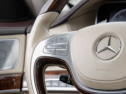 Used 2014 Mercedes-Benz S 550 Sedan image 16