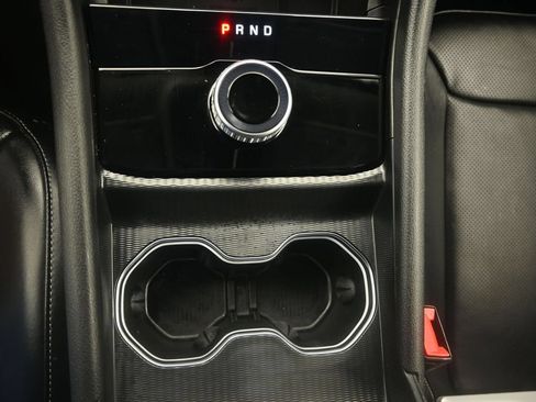 Used 2024 Jeep Grand Cherokee L Limited w/ Luxury Tech Group II RWD image 29