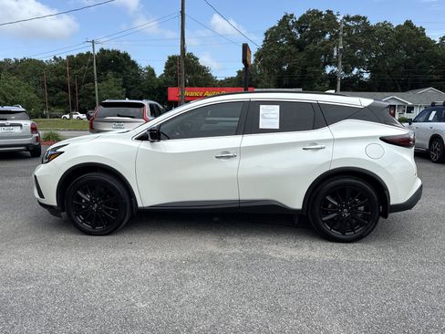Used 2024 Nissan Murano SV w/ SV Midnight Edition Package FWD image 2
