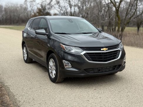 Used 2020 Chevrolet Equinox LT image 4