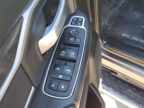 Used 2024 RAM 2500 Big Horn image 19