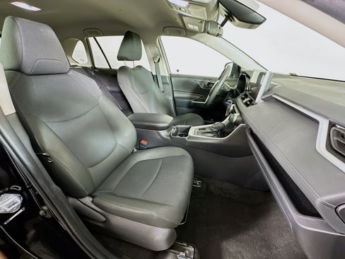 Used 2024 Toyota RAV4 LE image 26