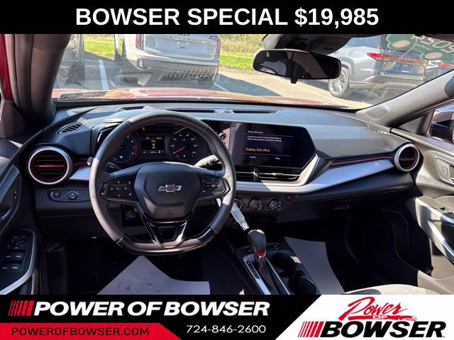 Certified 2024 Chevrolet Trax RS FWD image 11