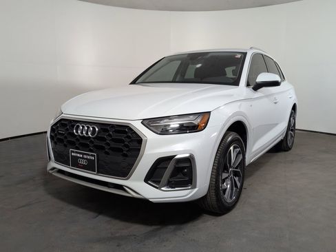 Certified 2024 Audi Q5 2.0T Premium image 24
