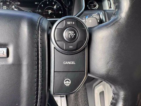 Used 2017 Land Rover Range Rover HSE AWD/4WD image 15