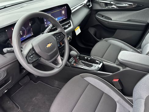 New 2026 Chevrolet TrailBlazer LS w/ LS Convenience Package image 9