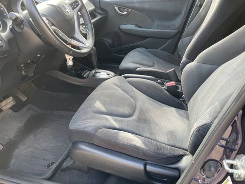 Used 2010 Honda Fit Sport image 9