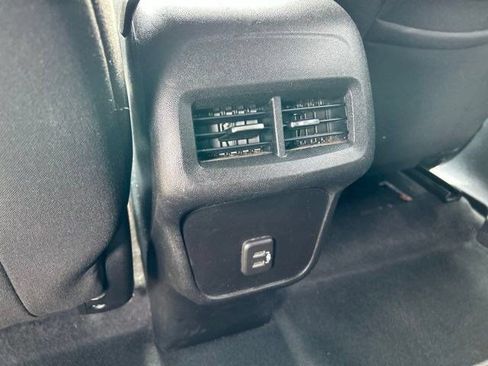 Used 2020 Chevrolet Equinox LT AWD/4WD image 36