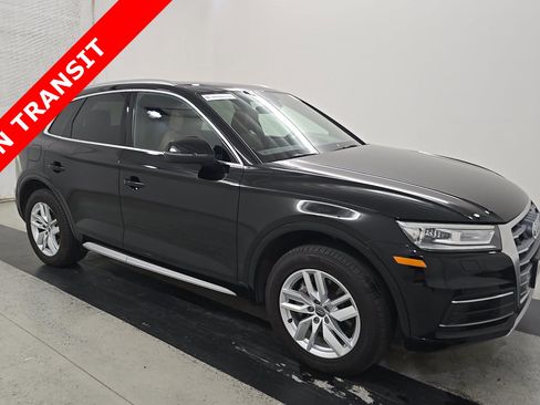 Used 2020 Audi Q5 2.0T Premium w/ Convenience Package AWD/4WD image 5