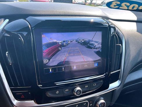 Used 2023 Chevrolet Traverse RS AWD/4WD image 22