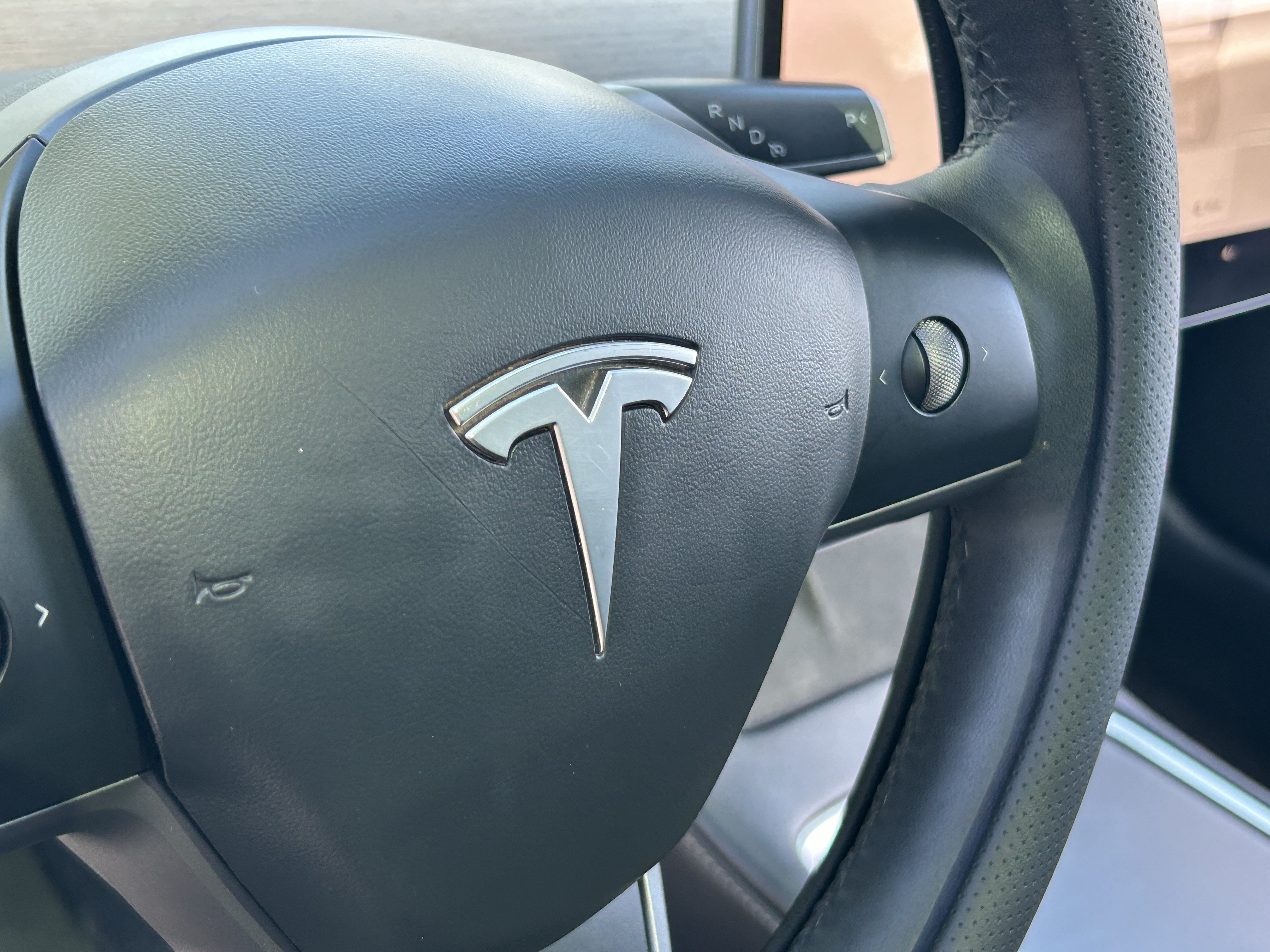 Used 2022 Tesla Model 3 Standard Range RWD image 29
