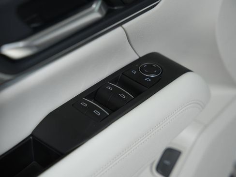 New 2026 GMC Terrain Denali image 25