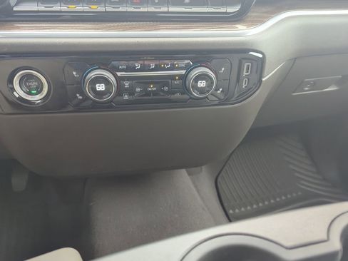 Used 2023 Chevrolet Silverado 1500 LT image 26