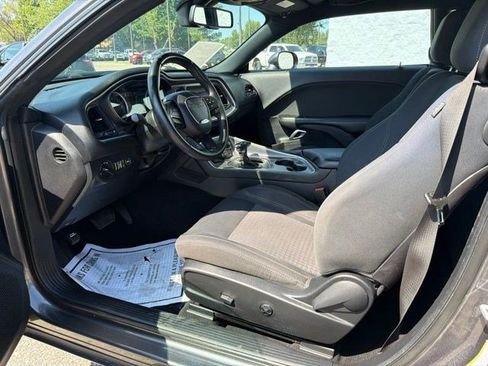 Used 2019 Dodge Challenger SXT AWD/4WD image 14