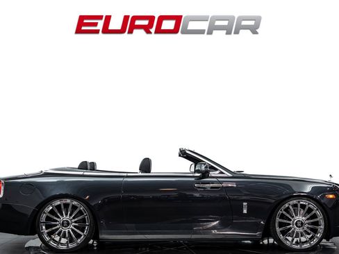 Used 2018 Rolls-Royce Dawn RWD image 7