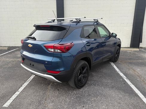 Used 2021 Chevrolet TrailBlazer LT w/ Convenience Package image 2