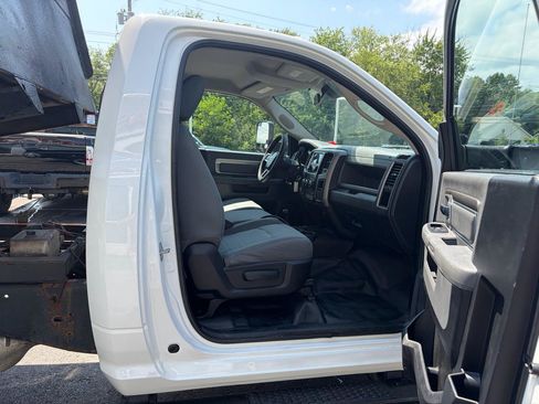 Used 2014 RAM 5500 Tradesman w/ Power & Remote Entry Group AWD/4WD image 29