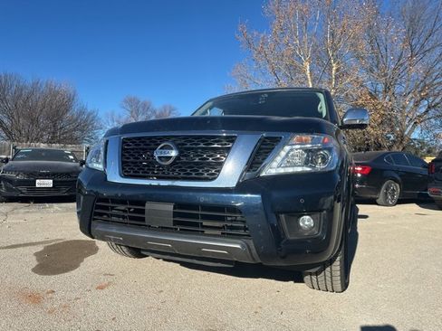 Used 2019 Nissan Armada Platinum w/ Captain's Chairs Package image 17