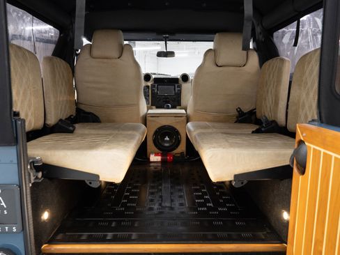 Used 1997 Land Rover Defender 90 image 26