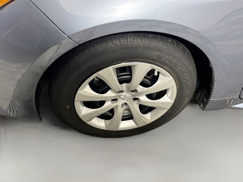 Used 2024 Toyota Corolla LE FWD image 14