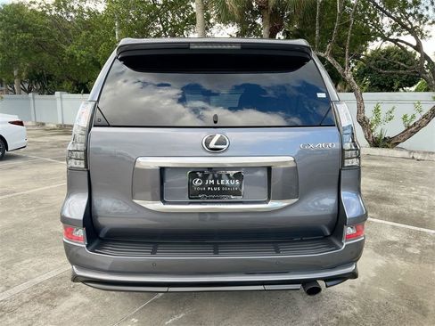 Certified 2023 Lexus GX 460 Premium image 6