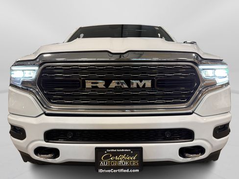 Used 2023 RAM 1500 Limited AWD/4WD image 11