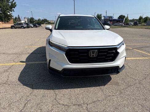 Used 2024 Honda CR-V EX-L image 12