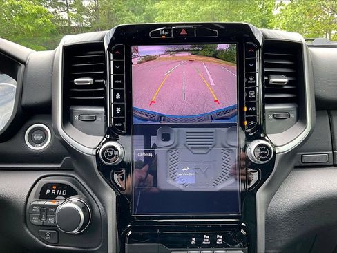 New 2026 RAM 1500 4x4 Crew Cab image 14