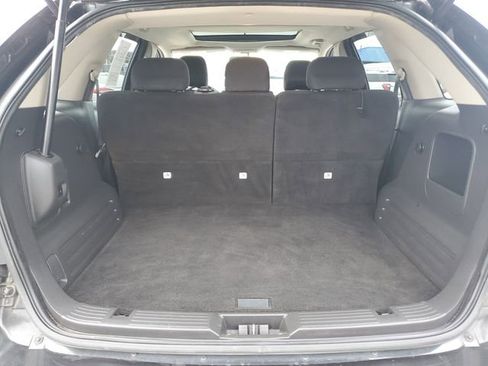 Used 2010 Ford Edge SEL image 9