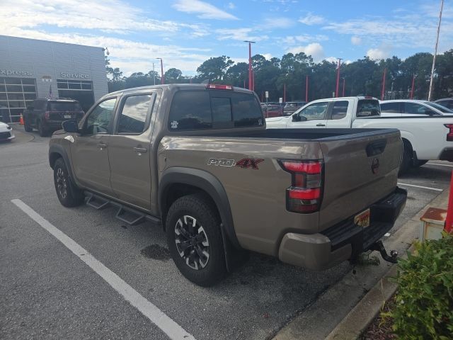 Used 2022 Nissan Frontier PRO-4X w/ Technology Package AWD/4WD image 3