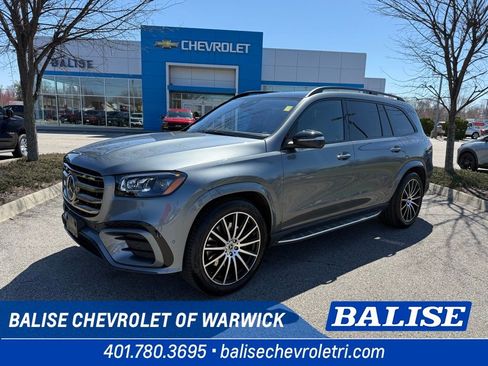 Used 2025 Mercedes-Benz GLS 580 4MATIC image 1